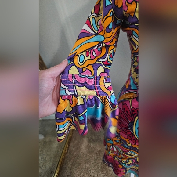 LILLY PULITZER Silk Optical Confusion Mod 70's Butterfly Dress In Size Small. - Picture 7 of 10
